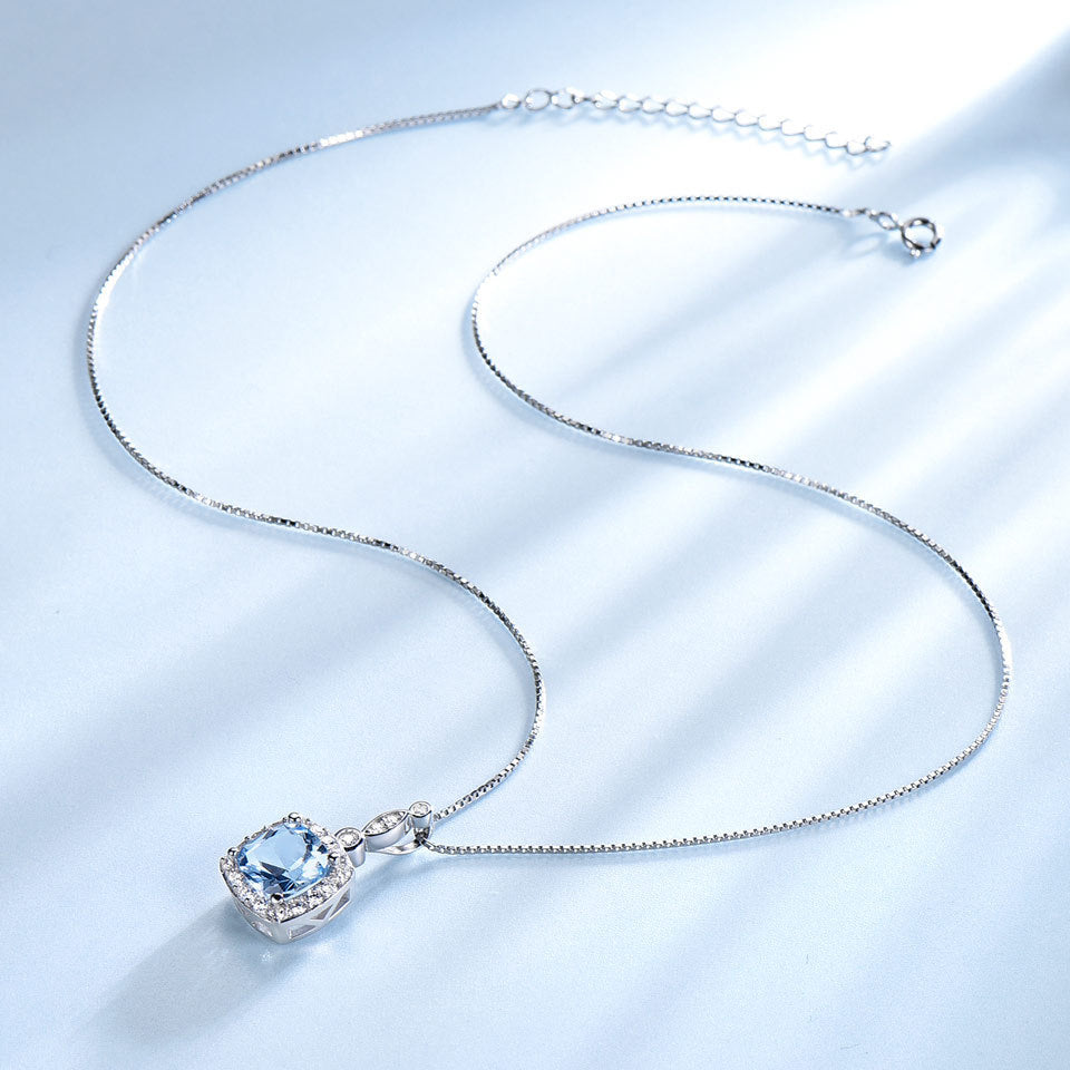 925 Sterling Silber Schmuckset mit Himmelblauer Topas Halskette (Vierteilig)