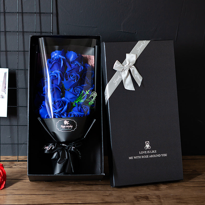 Romantisches Seifenrosen-Bouquet
