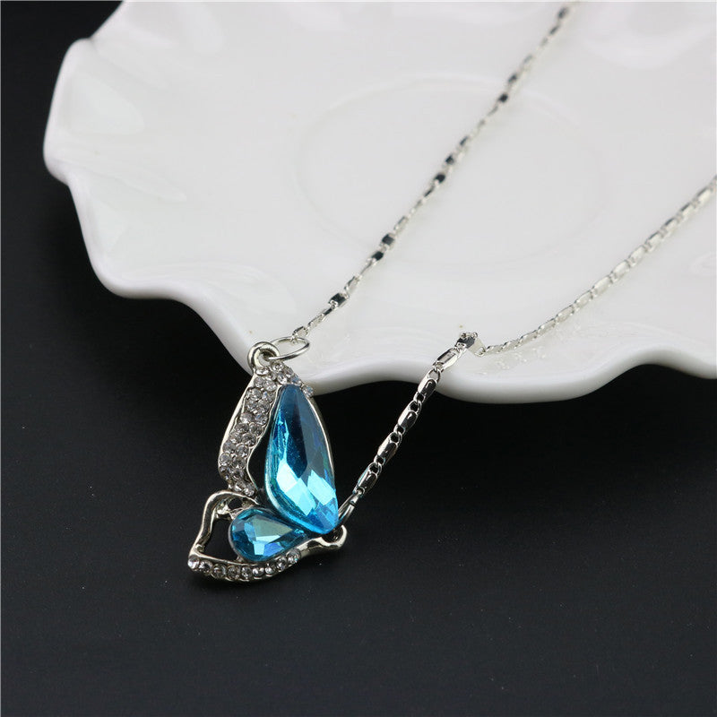 Elegantes Dreiteiliges Schmuckset