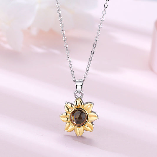 Liebe in voller Blüte – Halskette aus 925er Sterlingsilber