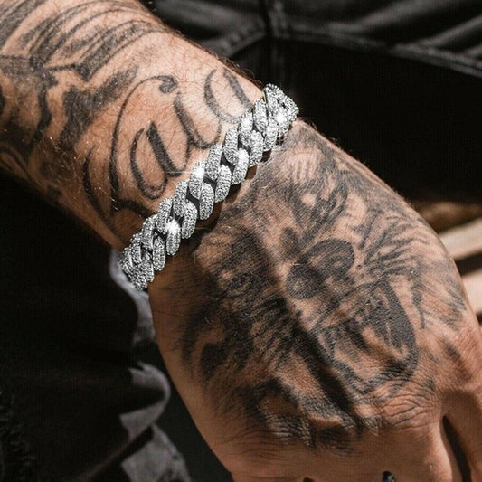 Vollbesetztes Cuban Link Armband