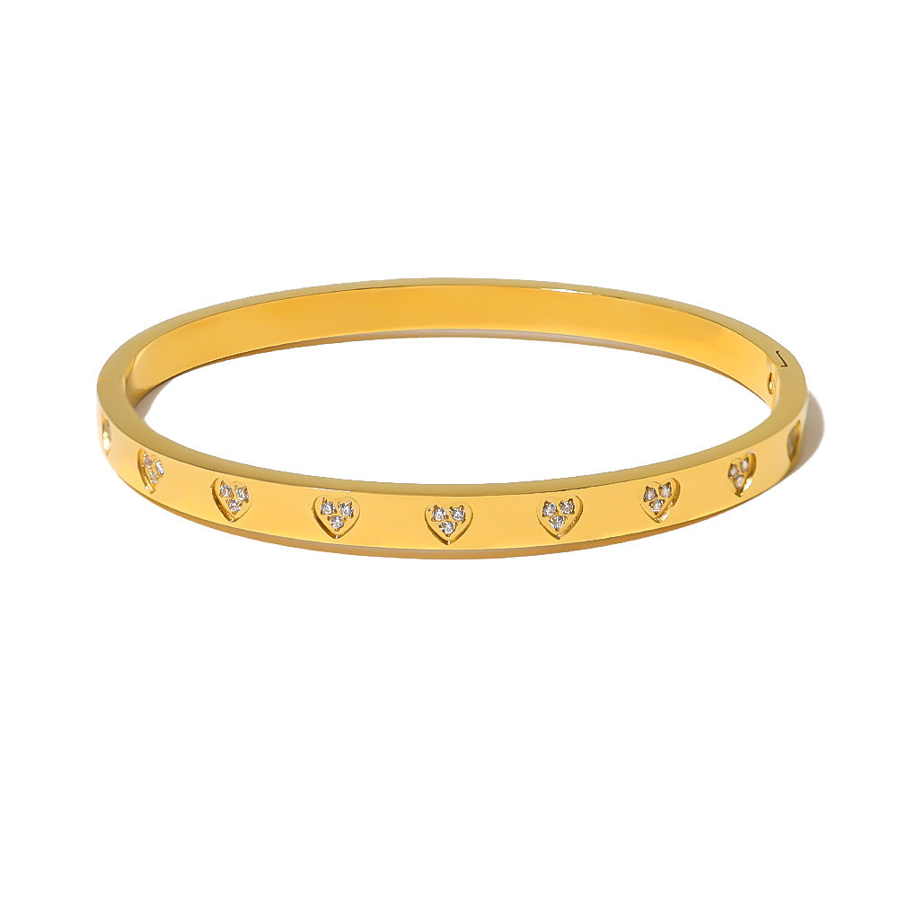 Eleganter Herz-Armreif – Luxus für jeden Tag