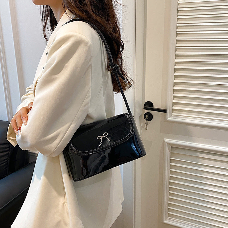 Elegante Mini-Schultertasche aus PU-Leder